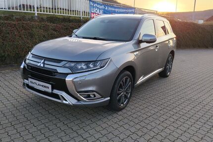 Mitsubishi Plug-in Hybrid Outlander Gebrauchtwagen