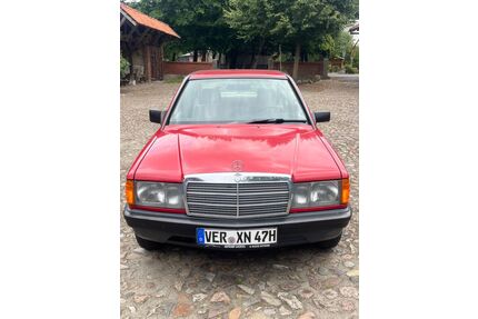 Mercedes-Benz 190 Gebrauchtwagen