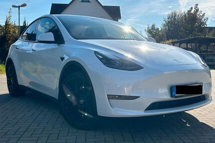 Tesla Model Y Gebrauchtwagen