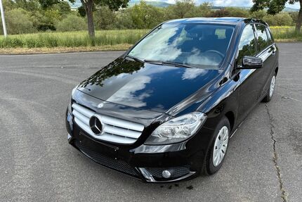 Mercedes-Benz B 180 Gebrauchtwagen