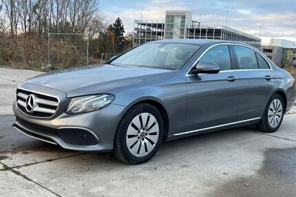 Mercedes-Benz E 220 Gebrauchtwagen