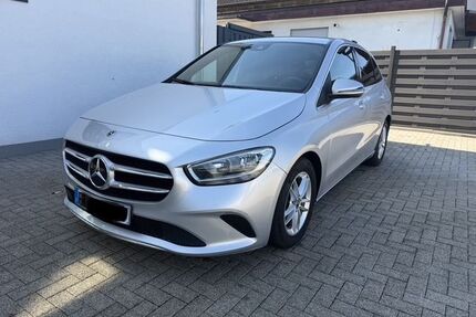 Mercedes-Benz B 180 Gebrauchtwagen