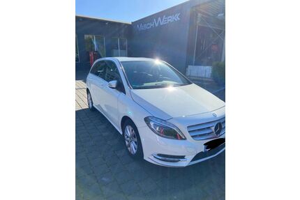 Mercedes-Benz B 180 Gebrauchtwagen