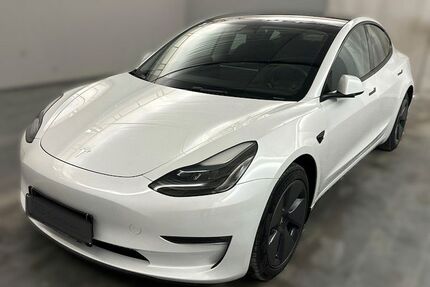 Tesla Model 3 Gebrauchtwagen