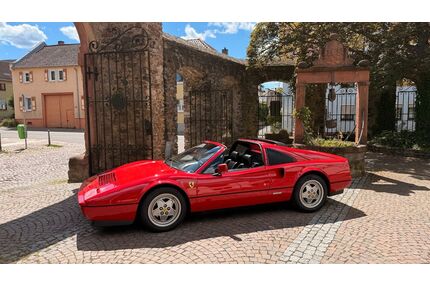 Ferrari 328 Gebrauchtwagen