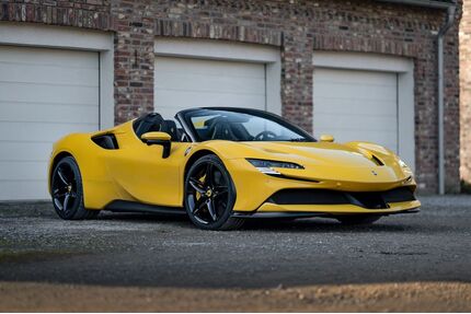 Ferrari SF90 Gebrauchtwagen