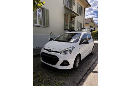 VW i10 
