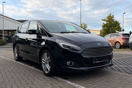 Ford S-Max Gebrauchtwagen