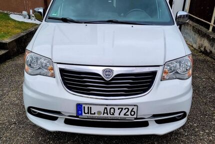 Lancia Voyager Gebrauchtwagen