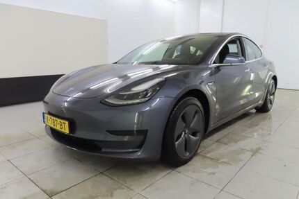 Tesla Model 3 Gebrauchtwagen