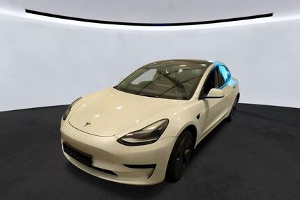 Tesla Model 3 Gebrauchtwagen