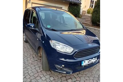 Ford Tourneo Courier Gebrauchtwagen