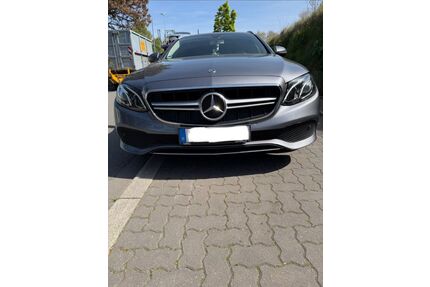 Mercedes-Benz E 200 Gebrauchtwagen