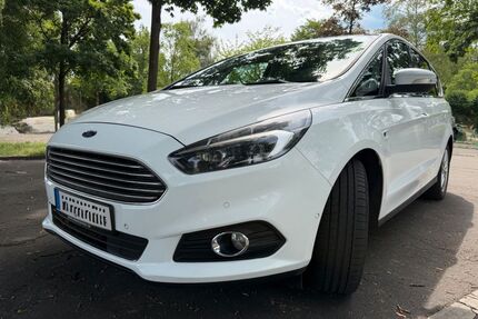 Ford S-Max Gebrauchtwagen
