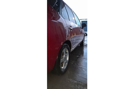 Kia Carens Gebrauchtwagen