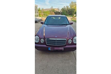 Mercedes-Benz 200 Gebrauchtwagen