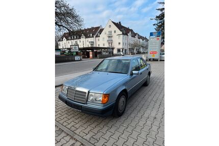 Mercedes-Benz E 200 Gebrauchtwagen
