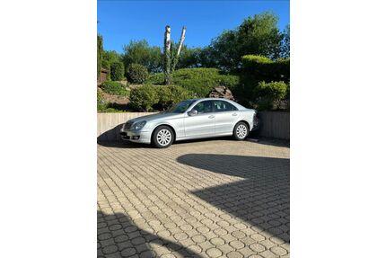 Mercedes-Benz E 200 Gebrauchtwagen
