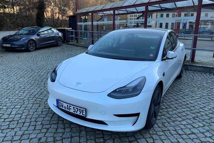 Tesla Model 3 Gebrauchtwagen