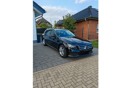 Mercedes-Benz 220 Gebrauchtwagen