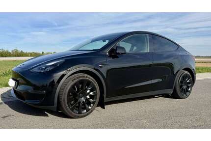 Tesla Model Y Gebrauchtwagen