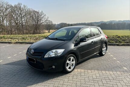 Toyota Auris Gebrauchtwagen