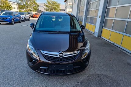 Opel Zafira Tourer Gebrauchtwagen