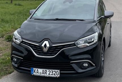 Renault Grand Scenic Gebrauchtwagen
