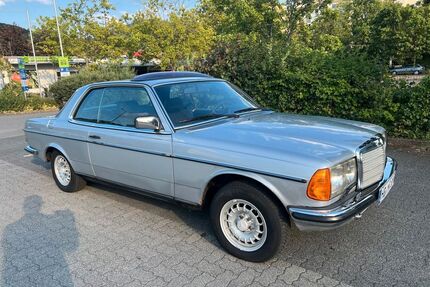 Mercedes-Benz 230 Gebrauchtwagen