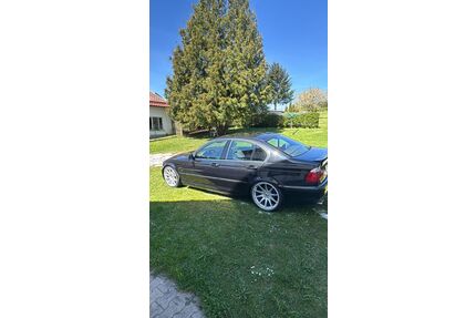 BMW 323 Gebrauchtwagen
