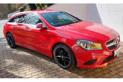 Mercedes-Benz CLA 200 Shooting Brake Gebrauchtwagen