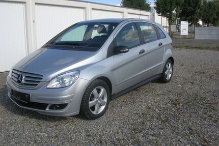 Mercedes-Benz B 180 Gebrauchtwagen