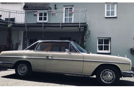 Mercedes-Benz 250 Gebrauchtwagen