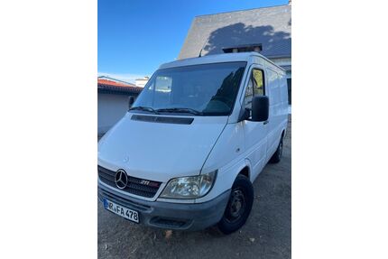 Mercedes-Benz Sprinter 