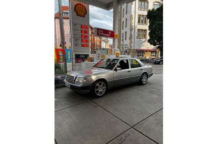 Mercedes-Benz 260 Gebrauchtwagen