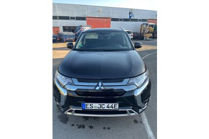 Mitsubishi Plug-in Hybrid Outlander Gebrauchtwagen