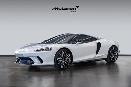 McLaren GT 