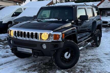 Hummer H3 