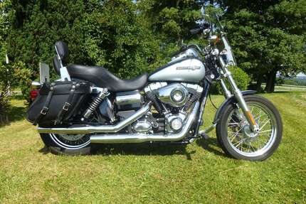 Harley Davidson Dyna Super Glide Gebrauchtwagen