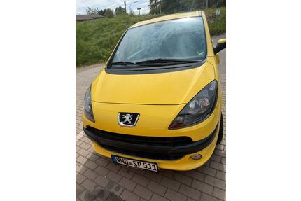 Peugeot 1007 Gebrauchtwagen