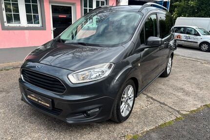 Ford Tourneo Courier Gebrauchtwagen