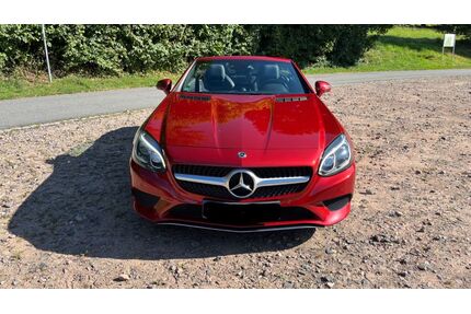 Mercedes-Benz SLC 300 Gebrauchtwagen