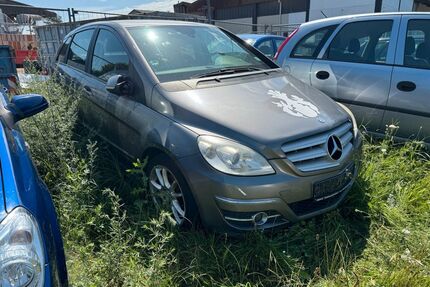 Mercedes-Benz B 180 Gebrauchtwagen