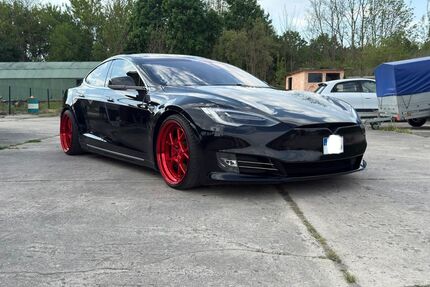 Tesla Model S Gebrauchtwagen