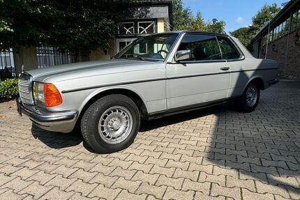 Mercedes-Benz 280 Gebrauchtwagen