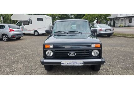 Lada Taiga Gebrauchtwagen
