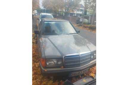 Mercedes-Benz 190 Gebrauchtwagen
