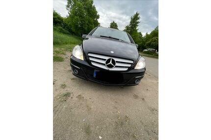 Mercedes-Benz B 200 Gebrauchtwagen