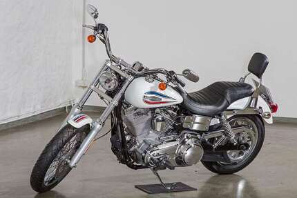 Harley Davidson Dyna Super Glide Gebrauchtwagen
