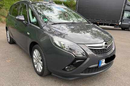 Opel Zafira Tourer Gebrauchtwagen